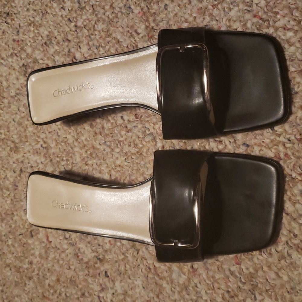 Chadwicks black slip on heels